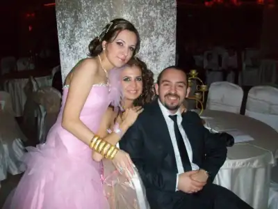 $100_8684.webp