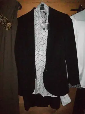 $100_8740.webp