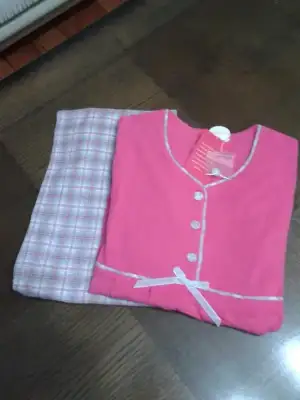 $2011-12-23 22.59.00.webp