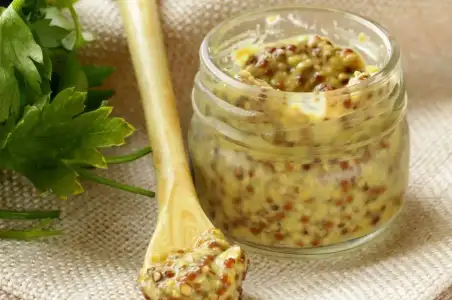 Dijon hardalı ile göbek eritme kürü