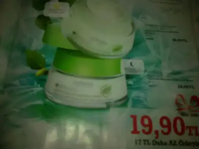 $29122011046.webp