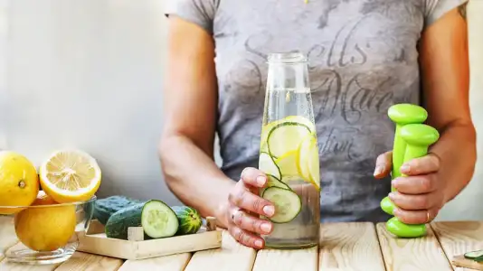 Fit Gösteren Detoks Tarifi