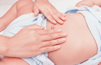 Yeni Doğan Bebeklerde Göbek Bağı Bakımı Nasıl Yapılır?