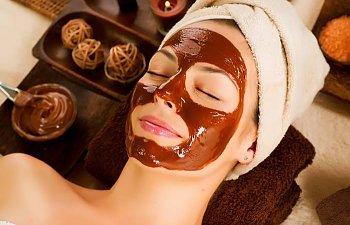 Cilt yenileyici çikolata maskesi tarifi