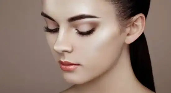 Bu yılın en dikkat çekici makyaj trendleri 2018