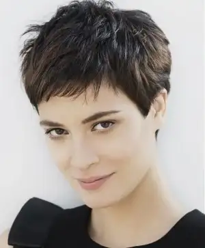 Cute-Short-Haircuts-for-Thick-Hair-Very-Short-Hairstyles-for-Women.webp