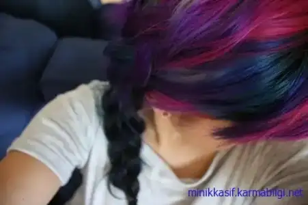 $colorful-hair-3.webp