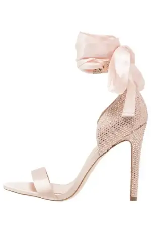 Gelin_Ayakkabisi_2018_Modelleri_Moda_Trend (17).webp
