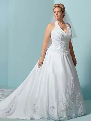 $plus-size-wedding-dresses2.webp