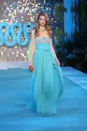 $normal_2009_Abiye_Modelleri_Galliano_Dior_Elbise_007.webp