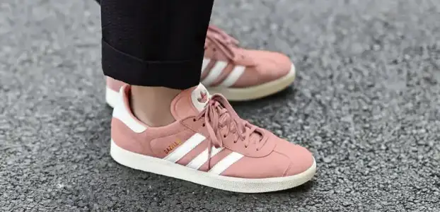 Sneaker-Trends_neu_GettyImages-547185492-2_AM.webp
