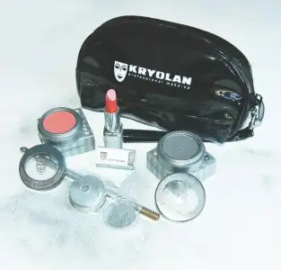 $1326124783_Kryolan___anta.webp