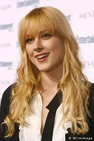 $Alexandra_Breckenridge-Photo.webp