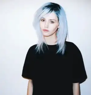 $tumblr_lyq3qjaZdg1qfnd2ko1_500.webp