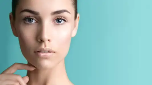 Yüz Maskelerinde Doğal Ürünler Kullanmanın Faydaları