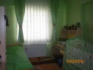 $100_1914.webp
