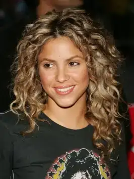 $shakira_hair_cut 4.webp