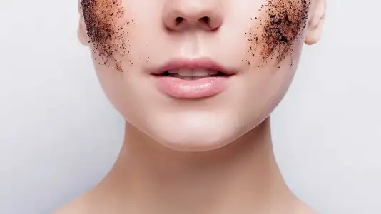 Evde Yapılabilecek Doğal Peeling Tarifleri