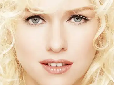 $naomi-watts_129257.webp