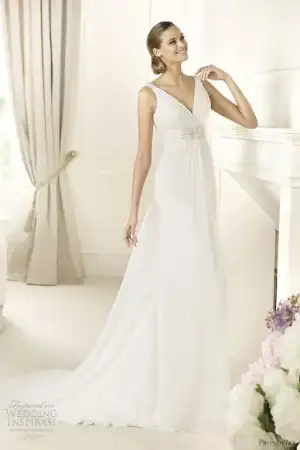 $pronovias-2013-wedding-dress-collection.webp