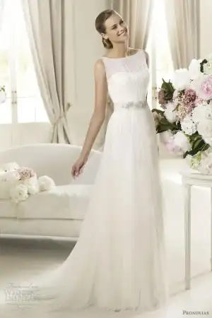 $pronovias-2013-wedding-dresses-derby.webp