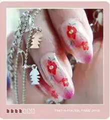 $nailart13.webp