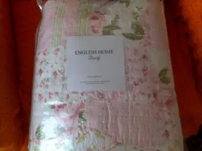 $english home g&#252;nl&#252;k yatak &#246;rt&#252;s&#252;.webp