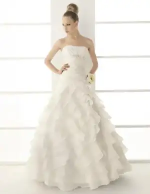 $153_morfeo_vestido-de-novia_alma-novia_2011.webp $153_morfeo_vestido-de-novia_alma-novia_2011.webp