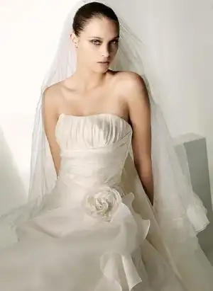 $model 5.webp