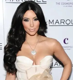 $kim-kardashian-sexy-dress.webp