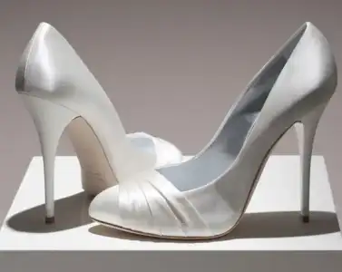 $Giuseppe-Zanotti-2012-gelin-ayakkabisi-9.webp