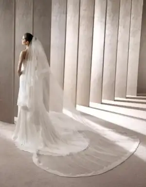 $pronovias-2012-duvak-modelleri-2.webp