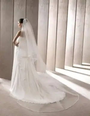$pronovias-2012-duvak-modelleri-10.webp