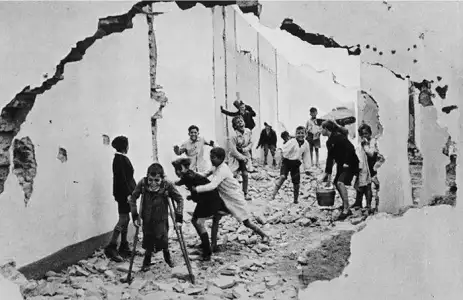 $henri_cartier_bresson_children.webp