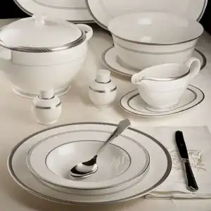 $royal bone china white tiffany.webp
