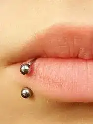 $lippiercing.webp $lippiercing.webp