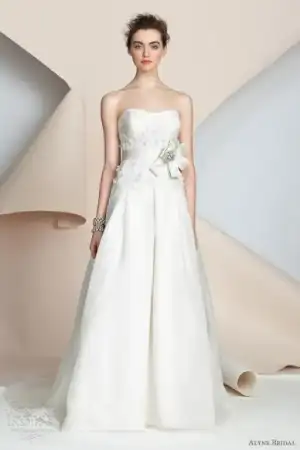 $alyne-bridal-2012-spring-melody-wedding-dress.webp $alyne-bridal-2012-spring-melody-wedding-dress.webp