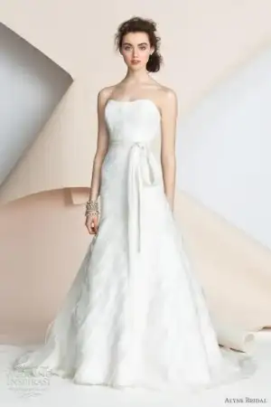 $alyne-bridal-christine-wedding-dress-2012.webp $alyne-bridal-christine-wedding-dress-2012.webp