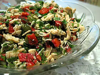 $tavuk_salatasi.webp