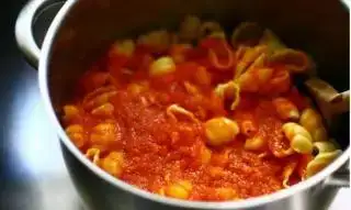 $bakedtomatopasta1[1].webp