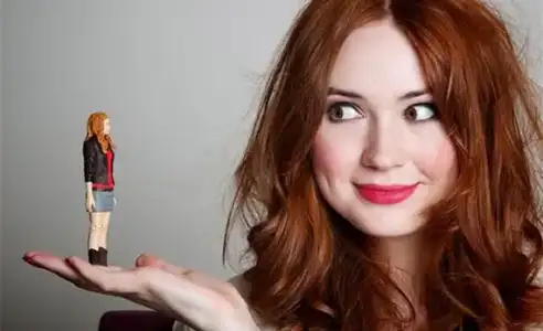 $karen-gillan-and-toy.webp