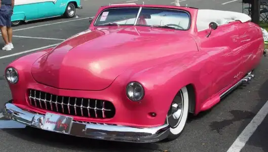 $1950-Mercury-Pink-Convertible-flame-lake-pipes-le-model-araba-resimleri-duvar-kagidi-kagitlari.webp