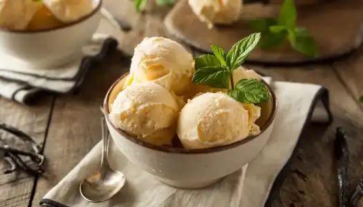 iftarda_dondurma_yemek.webp