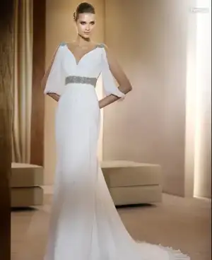 $pronovias-2011-gelinkmodelleri-4.webp