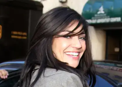 $jessica-szohr-fashflirt.webp
