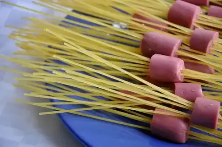 $sosis.webp $sosis.webp