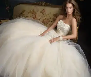 $lazaro-bridal-tulle-ball-gown-sweetheart-lace-beaded-embroidered-silk-satin-ribbon-natural-w...webp