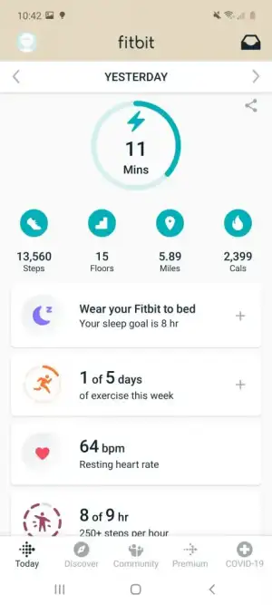 Screenshot_20200910-224216_Fitbit.jpg