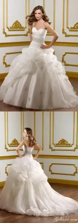 $082-2012-mori-lee-1823.webp