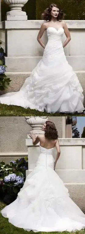 $132-2012-casablanca-bridal-2064.webp